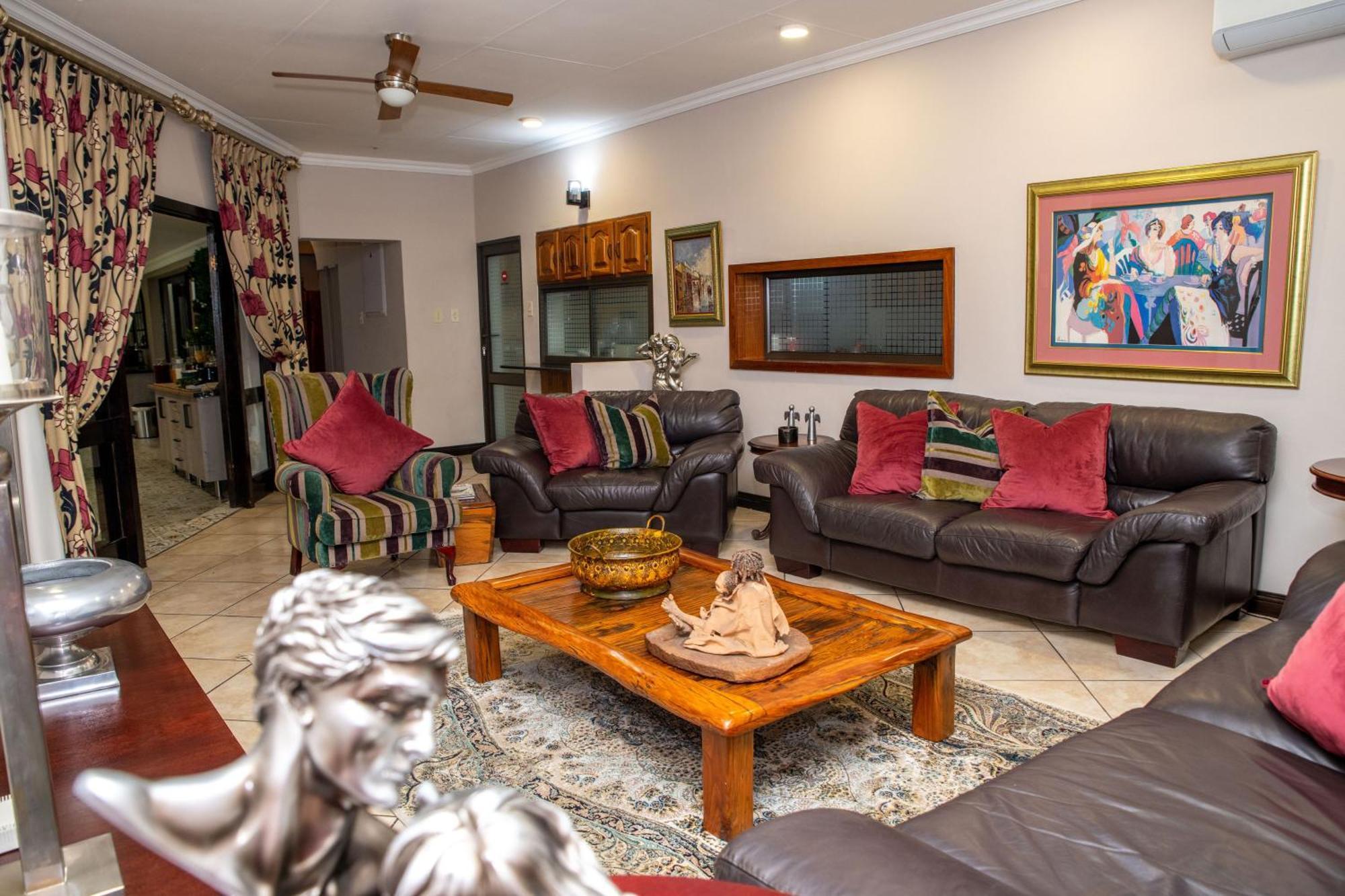 Iso'Bella Vita Guesthouse Phalaborwa Extérieur photo